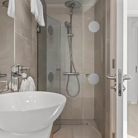 Serenity Waves 3 Villa *