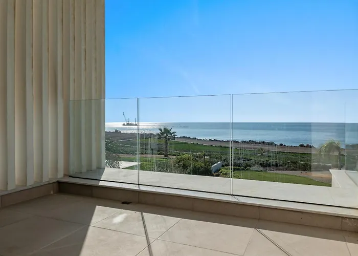 Serenity Waves 3 Vila *